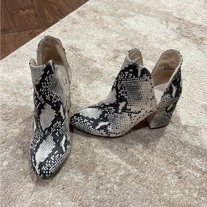 Madden Girl Booties Size 7.5